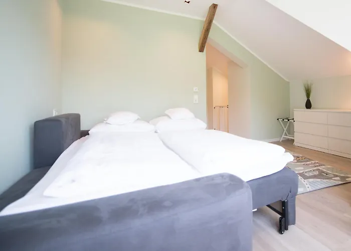 Gaestehaus C.h.berres Uerzig-mosel Hébergement de vacances Ürzig